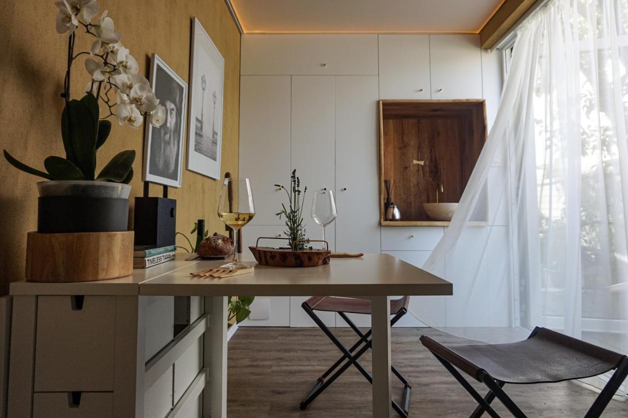 #Outofboxproject Tiny-Home And Garden House Timişoara Exterior foto