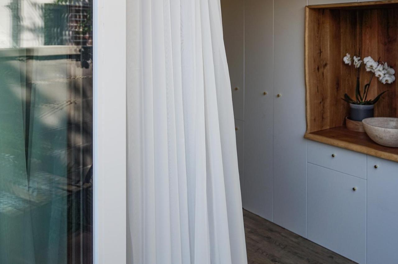 #Outofboxproject Tiny-Home And Garden House Timişoara Exterior foto
